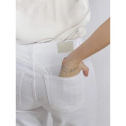 Jean Mom Emily Stretch Blanc Femme - Only -ONLY || Vero Moda Soldes Boutique jean mom emily stretch blanc femme only 3