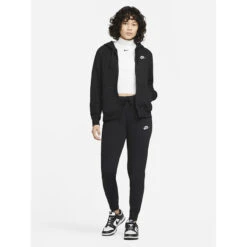 Jogging Sportswear Club Noir Femme - Nike -ONLY || Vero Moda Soldes Boutique jogging sportswear club noir femme nike 3