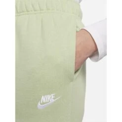 Jogging Sportswear Club Vert Clair Femme - Nike -ONLY || Vero Moda Soldes Boutique jogging sportswear club vert clair femme nike 2