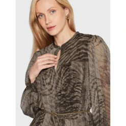 Robe Morgane Forest Tiger Militaire Kaki Femme - Guess -ONLY || Vero Moda Soldes Boutique robe morgane forest tiger militaire kaki femme guess 3