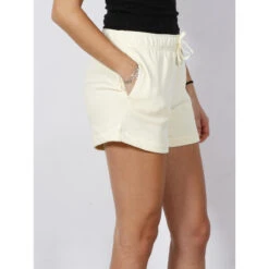 Short Jogging Sportswear Club écru Femme - Nike -ONLY || Vero Moda Soldes Boutique short jogging sportswear club ecru femme nike 2