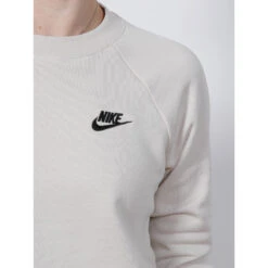 Sweat Sportswear Essential Beige Femme - Nike -ONLY || Vero Moda Soldes Boutique sweat sportswear essential beige femme nike 3