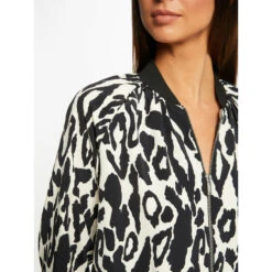 Veste Bomber Imprimé Crème Noir Femme - Morgan -ONLY || Vero Moda Soldes Boutique veste bomber imprime creme noir femme morgan 3