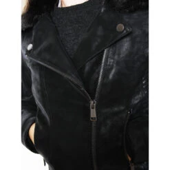 Veste Olivia Noir Femme - Guess -ONLY || Vero Moda Soldes Boutique veste olivia noir femme guess 3